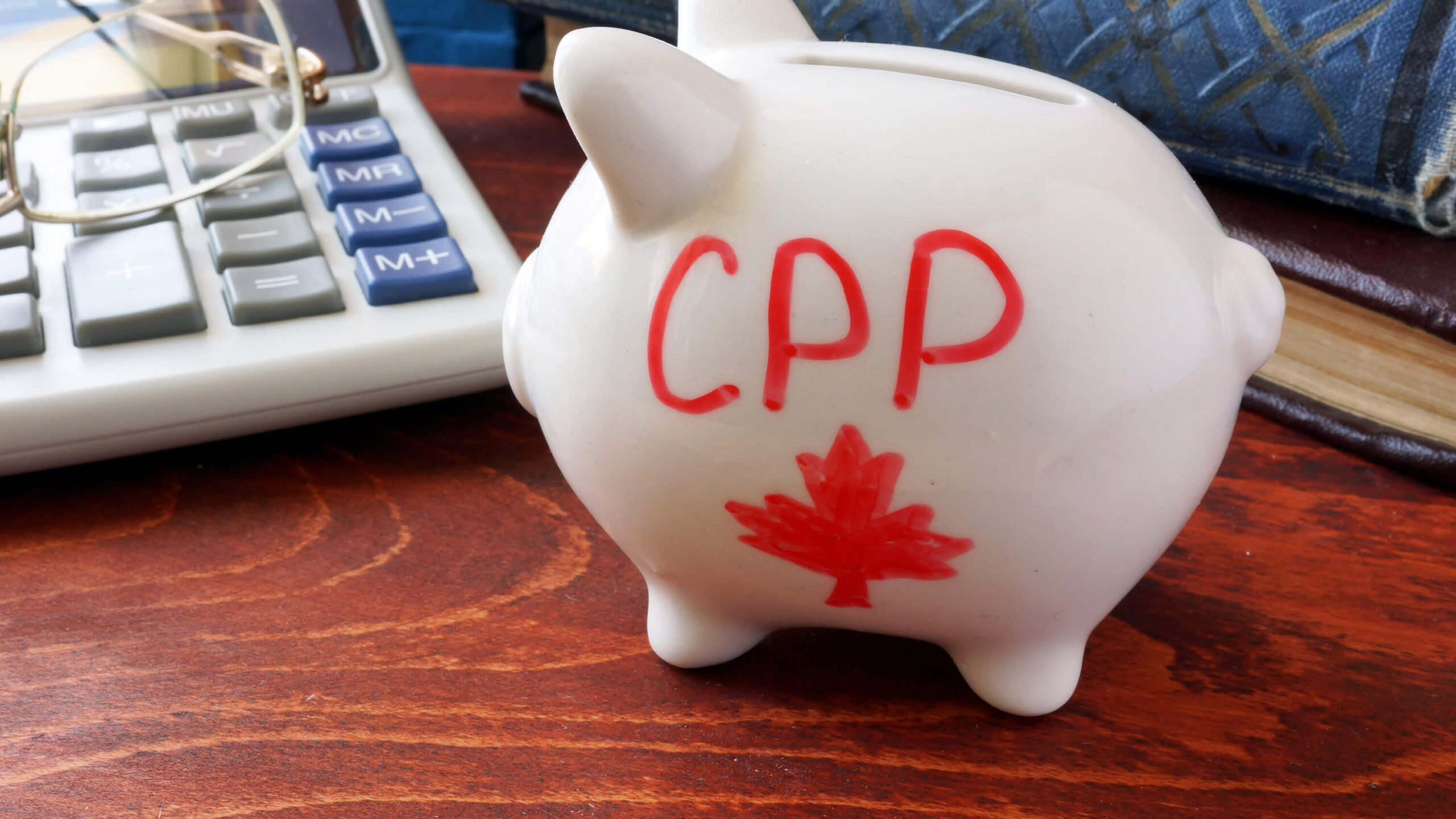 22_Piggy-Bank-With-CPP-Canada-Pension-Plan